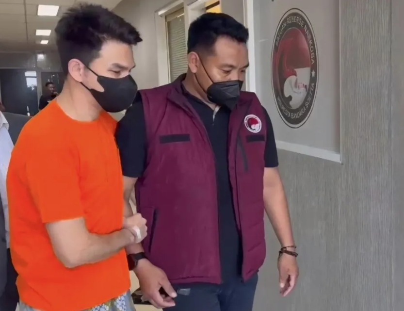 Sakit Usai Operasi, Jonathan Frizzy Tak Ditahan Meski Jadi Tersangka Liquid Vape Etomidate
